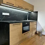 Ar Tahiti Black Appartement Košice