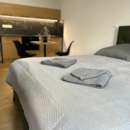 Ar Tahiti Black Apartament