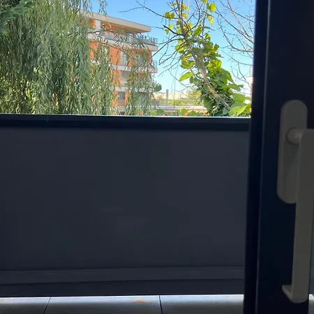 Ar Tahiti Black Apartman