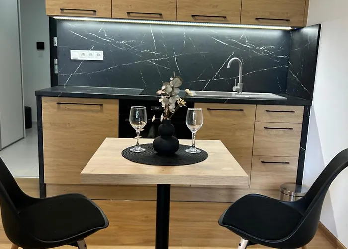 Apartament Ar Tahiti Black *
